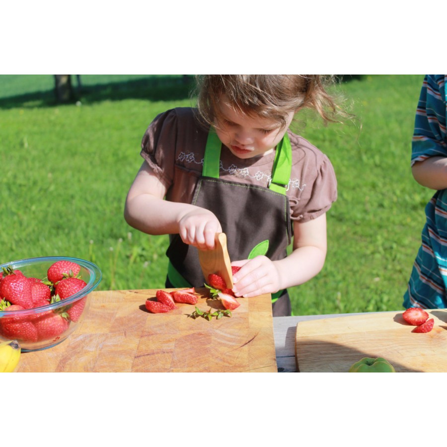 Coupe-légumes et fruits - Couteau en bois pour enfants - fait au Québec,  Atelier Saint-Cerf, premier, couteau