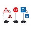 Ensemble géant de signalisation