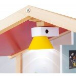 Villa moderne pour poupée en bois