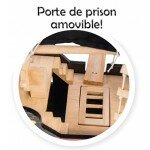 Grand bateau noir de pirates en bois