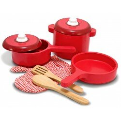 Ensemble de chaudrons et casseroles rouges